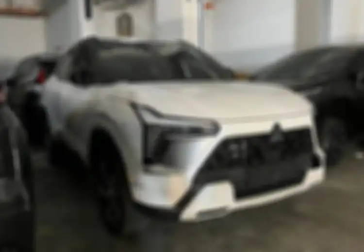 Dealer Masih Simpan Mitsubishi XForce NIK 2025, Diskonnya Bikin Ngiler