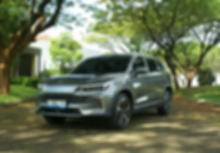 Jangan Dibalap, Mobil BEV Pertama Polytron Akselerasinya Secepat Ini