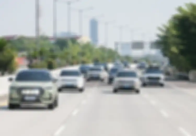 China Cabut Insentif Mobil Listrik dan Hybrid per 2027, Ini Alasannya