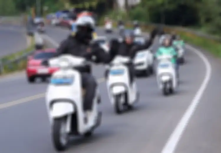 Penting Disimak, Ini 3 Biang Kerok Motor Listrik Terbakar Saat Dicas