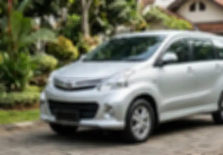 Daftar Harga Mobil Bekas Toyota Avanza 2013, Tipe G Cuma Segini Dari Veloz