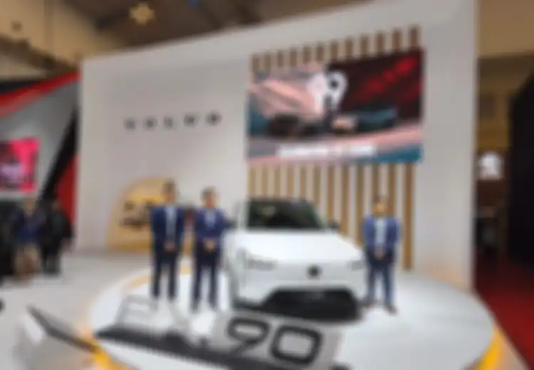 99 Tahun Hadir, Volvo Pajang Mobil Listrik Volvo EX90 di GIIAS 2026