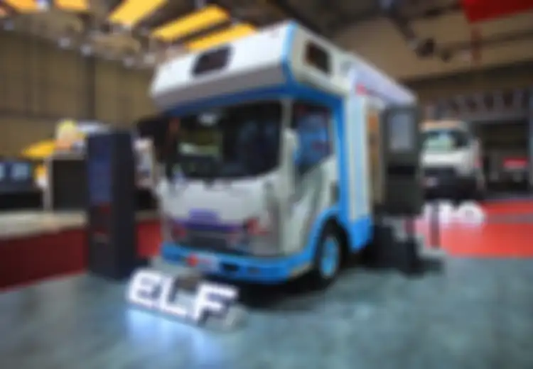 Isuzu ELF Berubah Total Jadi Campervan, Isinya Bikin Betah Tinggal Berhari-hari