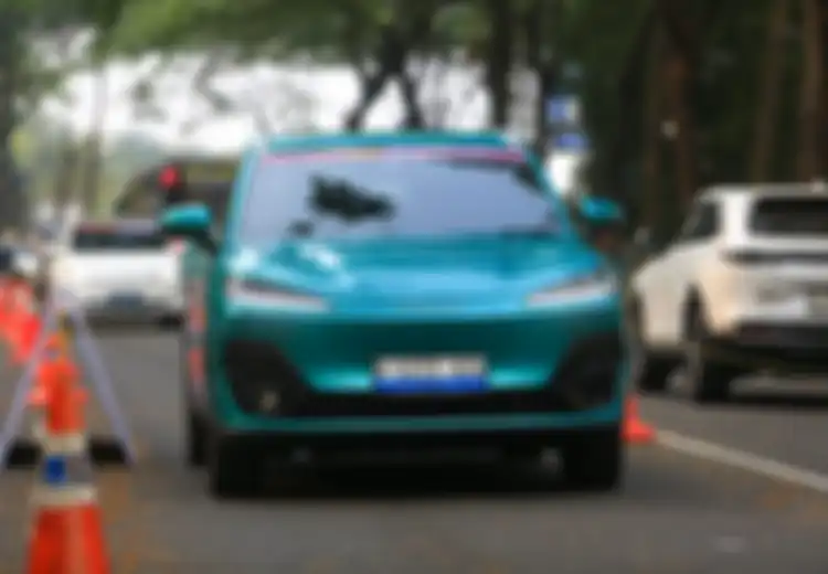 LEPAS Ungkap Tingginya Minat Test Drive E4 EV dan L8 PHEV di GIIAS 2026