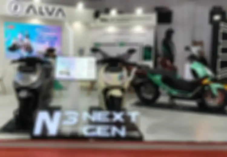 Kabar Subsidi Motor Listrik, Purbaya Targetkan Mulai September 2026