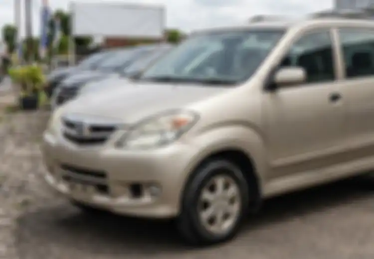Wow, Sudah Semurah Ini Harga Mobil Bekas Daihatsu Xenia 2012