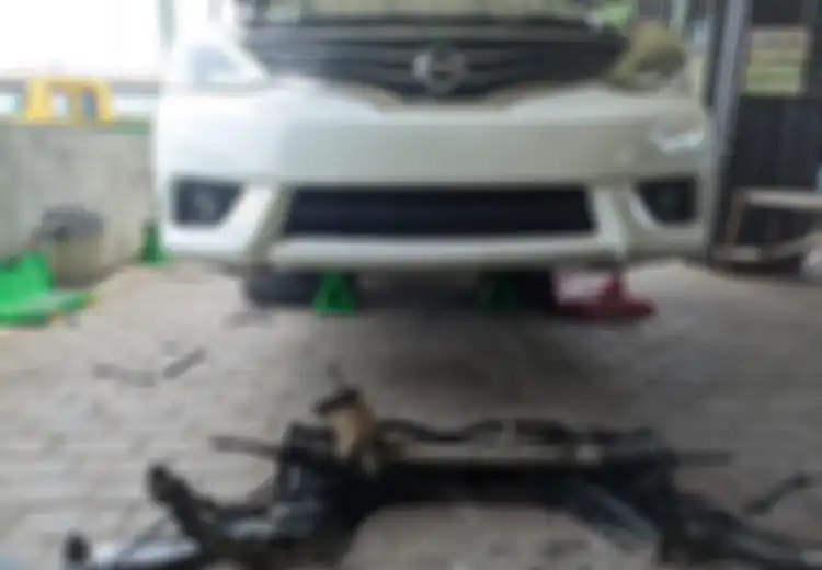 Mobil Sering Bawa Beban Berat, Apa Kaki-Kaki Lebih Cepat Bermasalah?