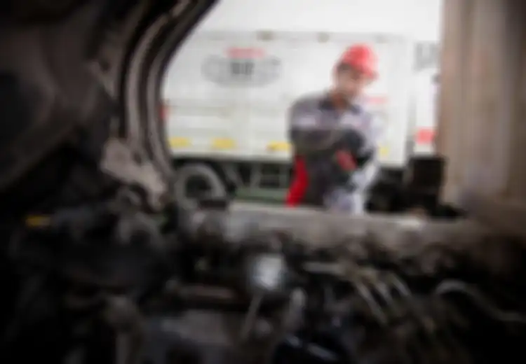 Abu Vulkanik Anak Krakatau Bikin Filter Udara Isuzu Cepat Kotor, Ini Kata IAMI