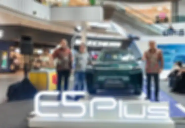 DFSK E5 Plus Resmi Diperkenalkan di Bandung, Bidik Pasar SUV PHEV Jawa Barat