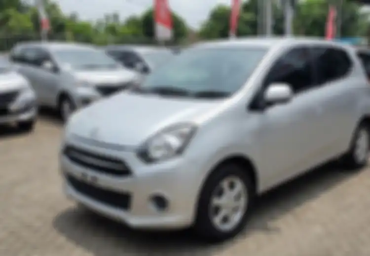 Daftar Harga Mobil Bekas Daihatsu Ayla 2014, Murah Mulai Dua Digit Aja