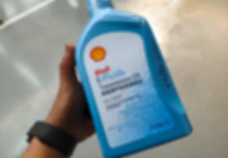 Haram Tambahkan Radiator Coolant Biasa ke Mobil Listrik, Ini Bahayanya