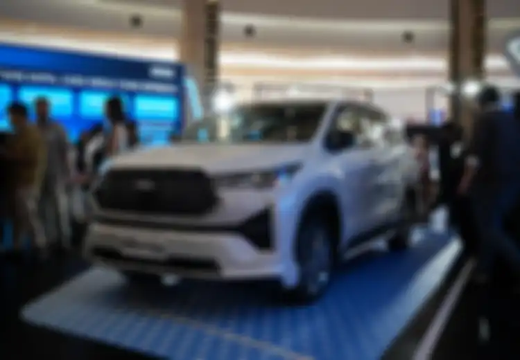 Bos Toyota Ungkap Alasan Fitur Toyota Remote Baru Ada Di Innova Zenix
