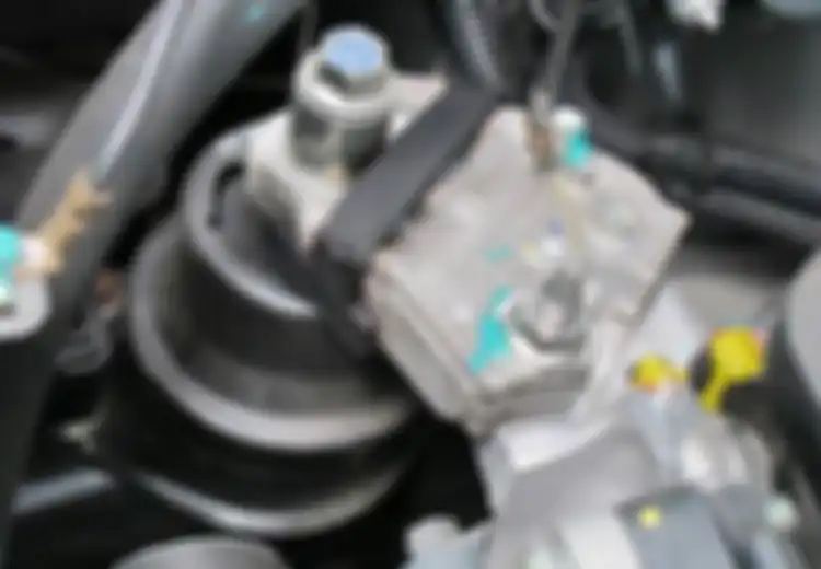 Pemilik Mobil Bekas Wajib Tahu, Ini Tanda-tanda Engine Mounting Harus Ganti