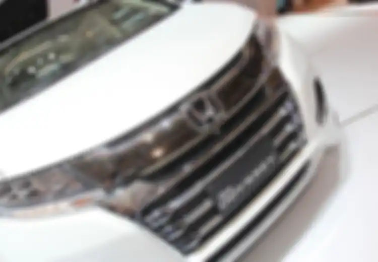 Begini Cara Mudah Bikin Kinclong Lapisan Chrome Kusam Di Mobil Bekas