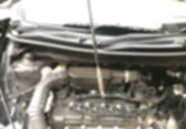 Mau Beli Mobil Bekas Mesin Diesel Wajib Perhatikan Oli Mesin, Ini Alasannya