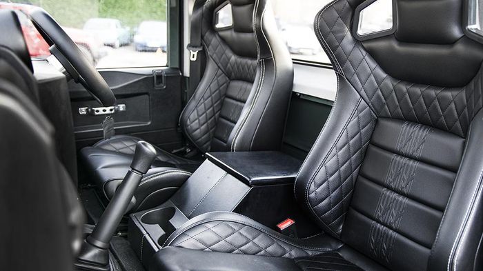 Kabin pikap Land Rover Defender hasil garapan Khan Design