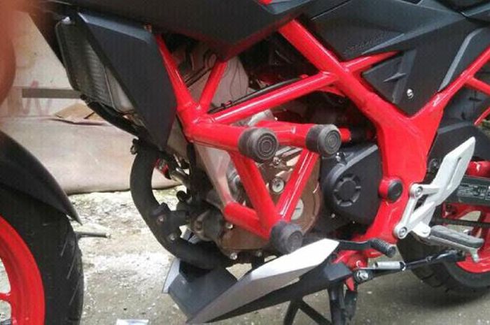 Crash bar honda cb150r streetfire