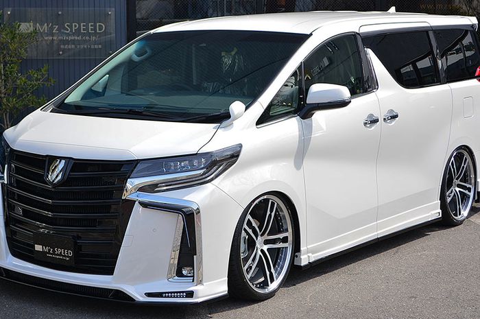 Modifikasi Toyota Alphard dari M'z Speed