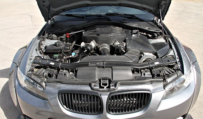 Mesin BMW M3 dari Lebanon dengan body kit Liberty Walk