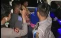 Video Polisi Membantu Pemudik yang Menggunakan Mobil Melahirkan di Lampung Timur