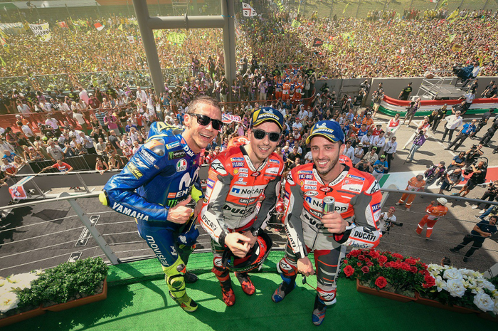 Suasana podium MotoGP Italia 2018