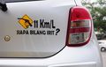Selain Fortuner, Pemilik Nissan March Pernah Juga Bikin Stiker Protes