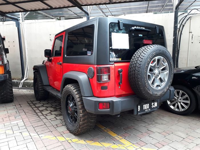 Jeep Wrangler 3.6L A/T L.C HDTP