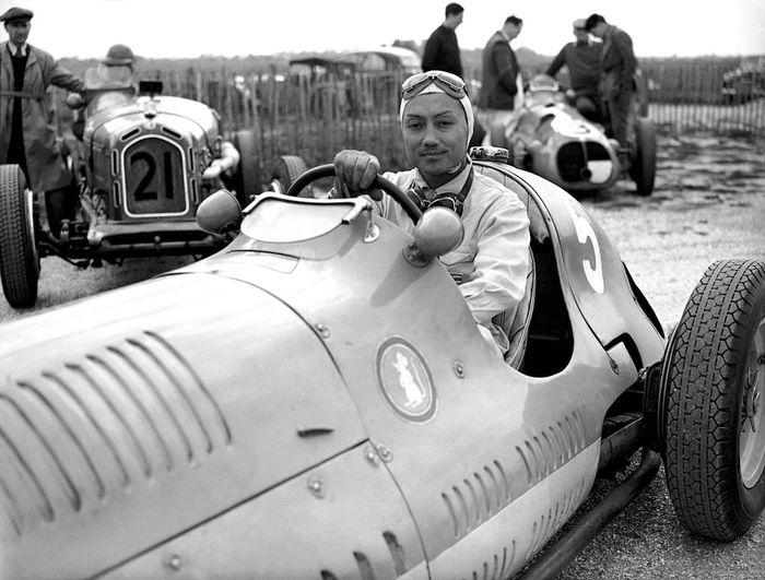 Pangeran Bira di atas mobil Maserati miliknya pada 1951 silam