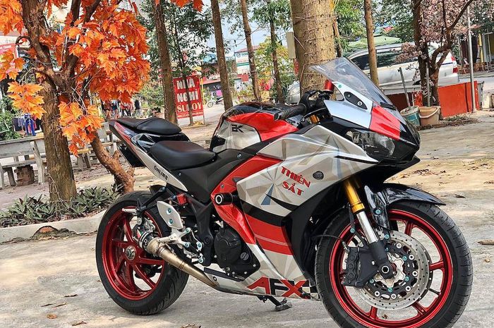 Modifikasi Yamaha R3/Yamaha R25