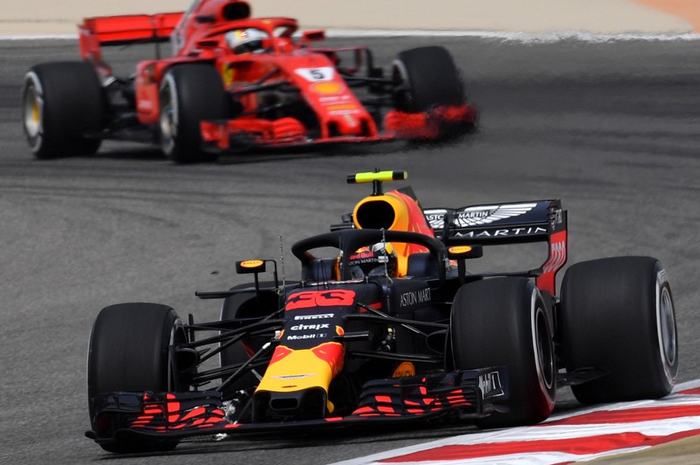 Tahun 2019 Daniel Ricciardo bisa jadi rekan setim Sebastian Vettel di tim Ferrari
