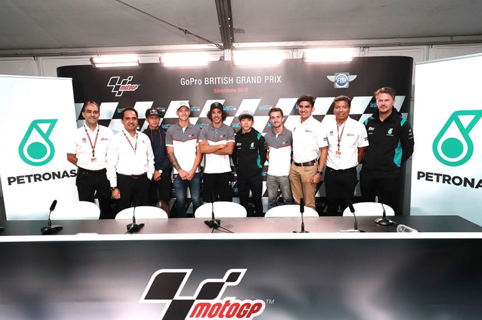 Line-up tim Malaysian Petronas Team di Moto3, Moto2, dan MotoGP berserta para pejabatnya