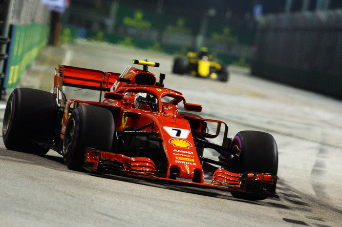 Kimi Raikkonen di FP2 F1 Singapura