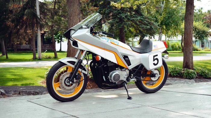 Kawasaki KZ1000 hasil desain Craig Vetter
