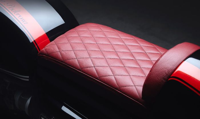 Honda CB750K &ldquo;La Poderosa&rdquo; custom cafe racer besutan Nick Acosta