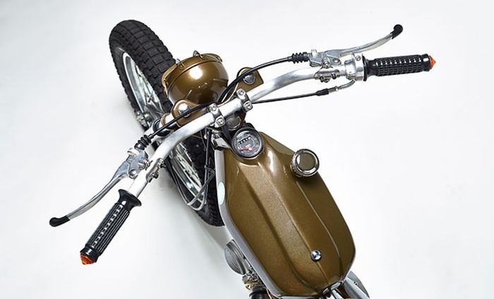 Setnagnya aja lebar banget kayak motocross beneran