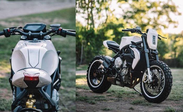 Wajah depan hingga belakang berubah drastis tanp ada bodi plasti bawaan MV Agusta