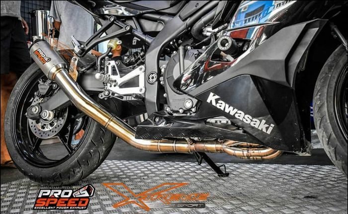 Prospeed Viper Series untuk Kawasaki Ninja ZX-25R.