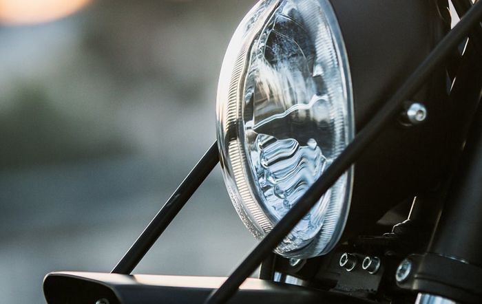 Yamaha MT-03 custom besutan Ad Hoc Cafe Racers