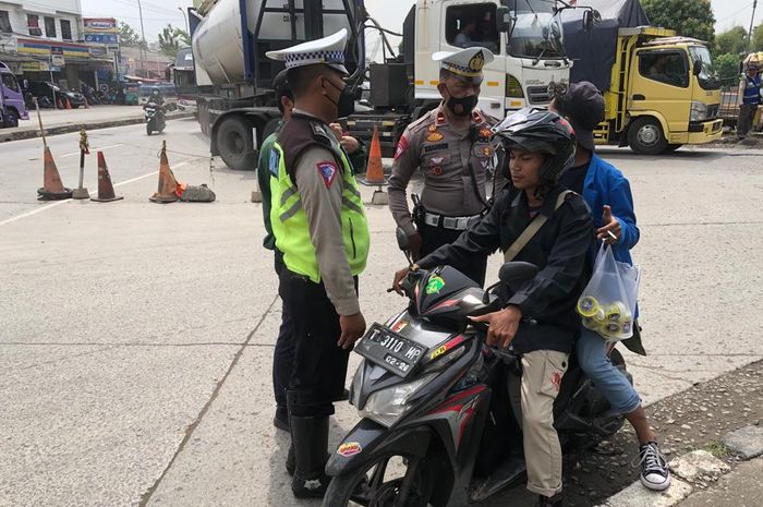 Ilustrasi operasi Zebra