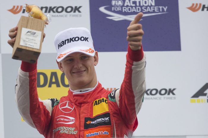 Menang di race 1 F3 Austria, Mick Schumacher kini bertengger di puncak klasemen