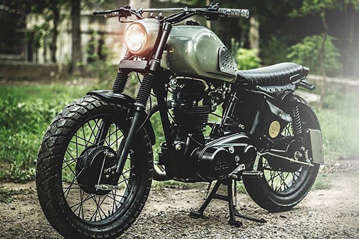 Royal Enfield AVL350 custom scrambler dari Bull City Customs