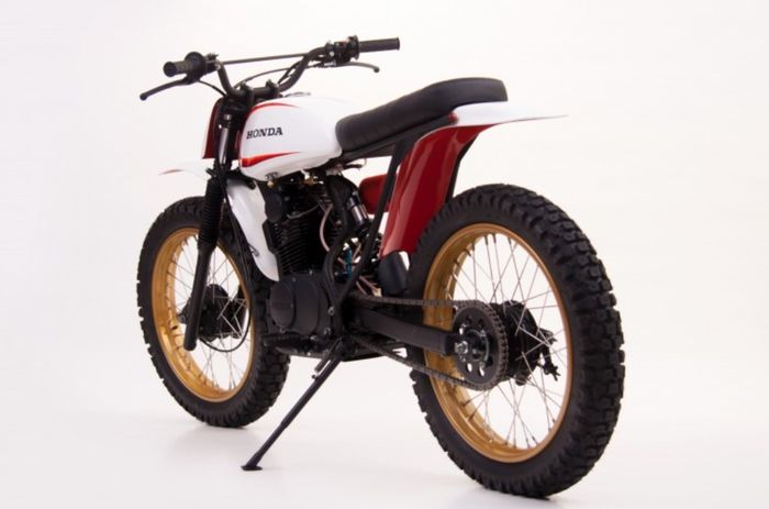 Honda CB125 custom street tracker besutan James Fawcett