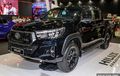 Toyota Hilux Macho Berbodi Serba Hitam, Pas Buat Nantang Isuzu D-Max Baru