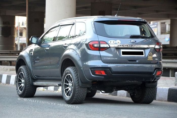 Modifikasi Ford Everest kena oprek mesin minimalis tembus 245 dk