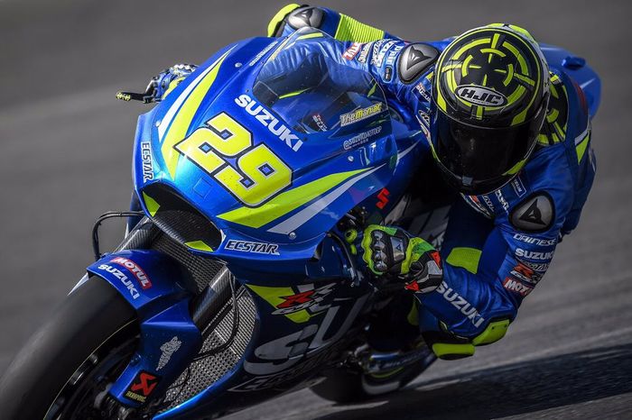 Mampukah Andrea Iannone keluar dari bayang-bayang rekan setimnya, untuk bisa bersinar di MotoGP Amerika 2018 ini?