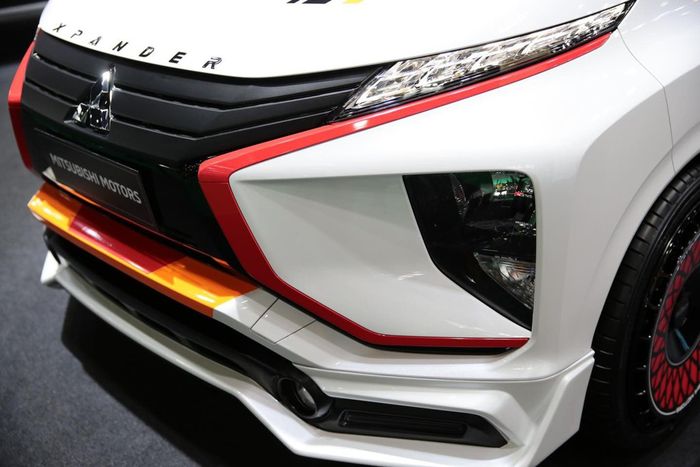 Tampilan depan modifikasi Mitsubishi Xpander