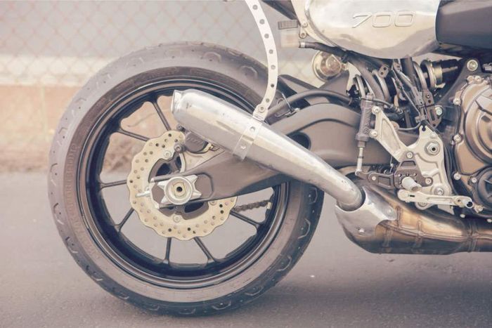 Yamaha MT-07 kustom cafe racer dari Shinya Kimura (Chabott Engineering), dilansir oleh www.bikeexif.com