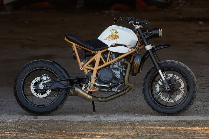 KTM Duke 690 custom dari Federal Moto, dilansir oleh Bikeexif.com