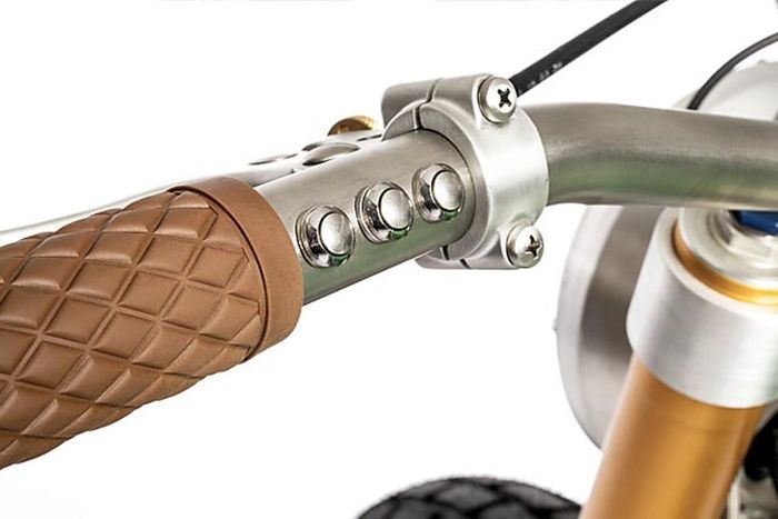 Yamaha XS650 custom flat track dari PanicRev Customs, dilansir oleh Pipeburn.com