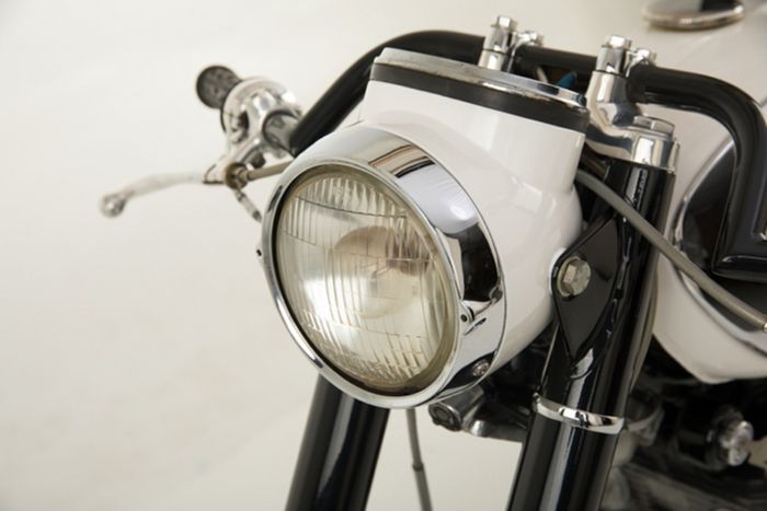 Honda CB160 custom cafe racer milik Jeanie Salling (JMS Customs), dilansir oleh Bikebound.com